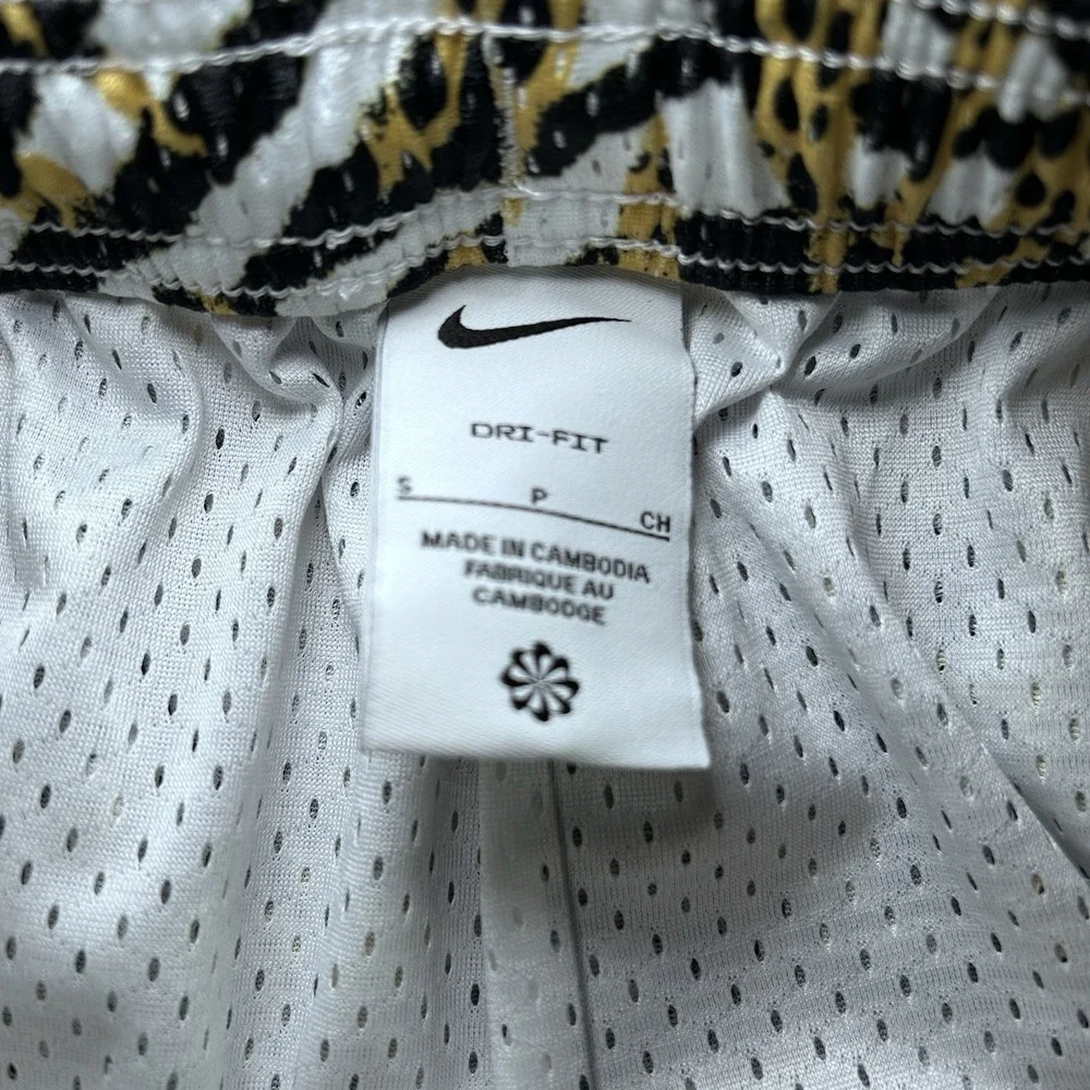 NIKE‎ PRACTICE MESH DRI-FIT MEN'S SHORTS ANIMAL PRINT HV6933-100 SIZE SMALL NWT
